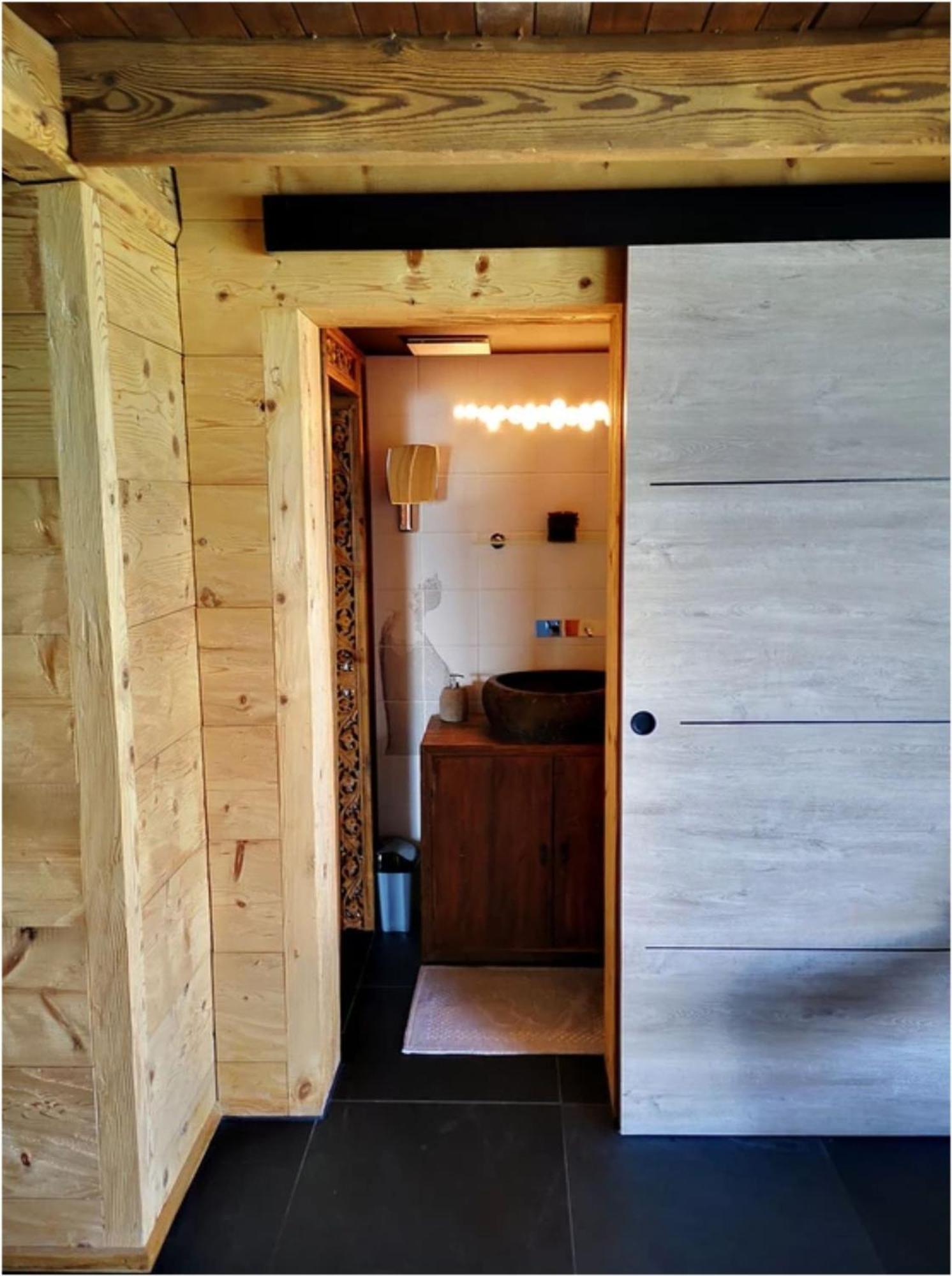 Chalet With View Of The Mountains And The Thun Lake 斯格里维尔 外观 照片