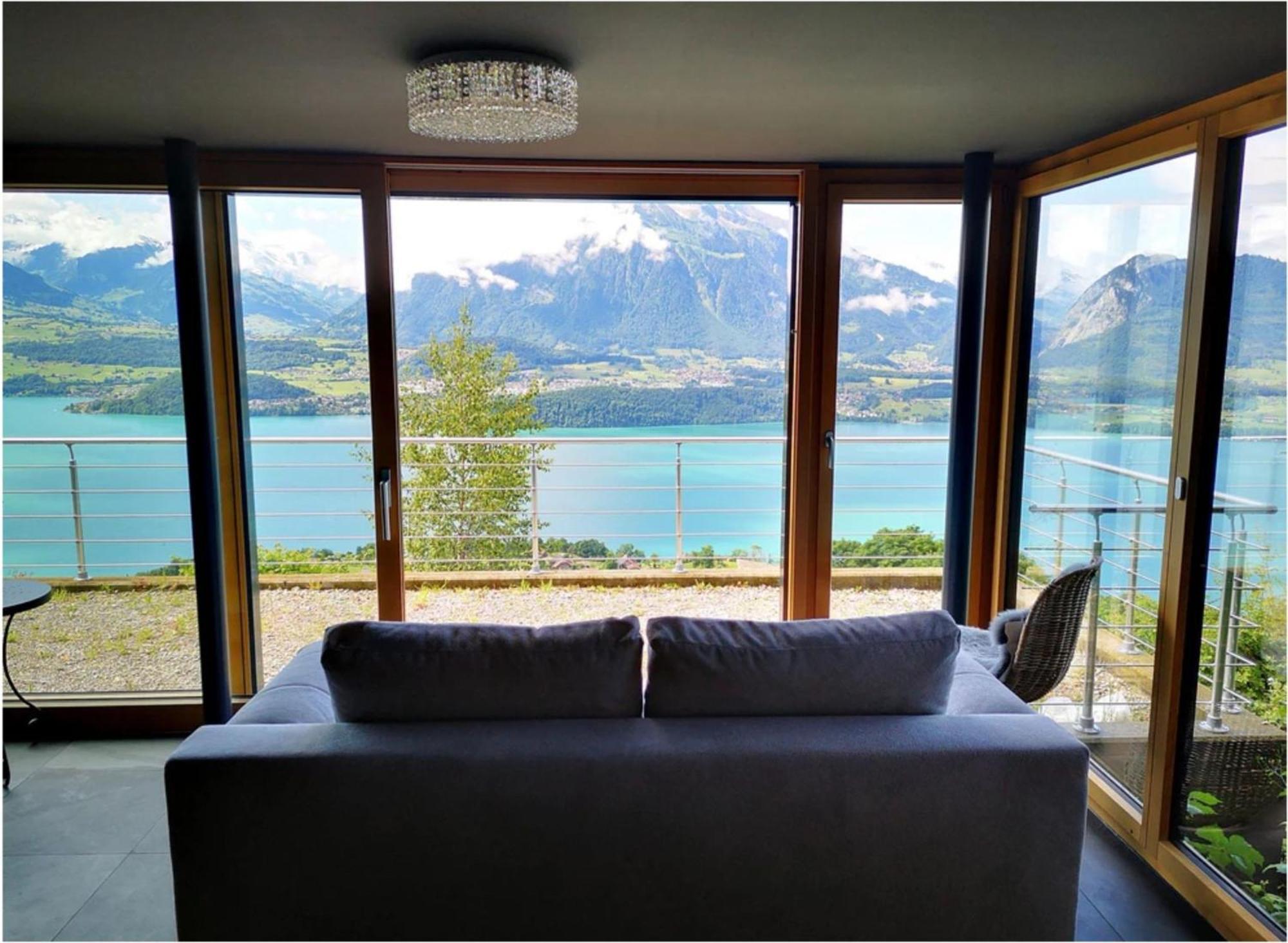 Chalet With View Of The Mountains And The Thun Lake 斯格里维尔 外观 照片